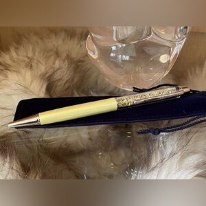❣️sold❣️SWAROVSKI✨Retired All-Yellow✨: Rich Butter Yellow Crystalline Pen